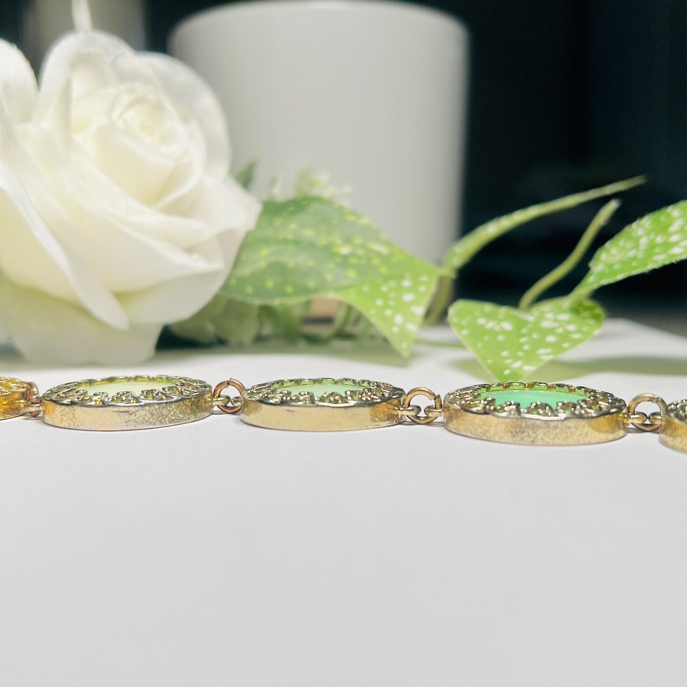 Vintage Abalone Sea Green Round Scrolled Gold Plated Toggle Bracelet - Picture 15 of 15